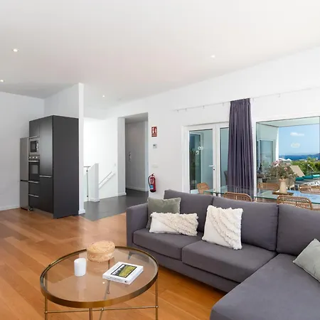 Villa Ereza Royal Deluxe Hoopoe 120
